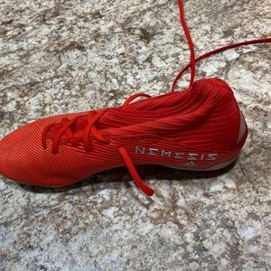 Soccer shoes